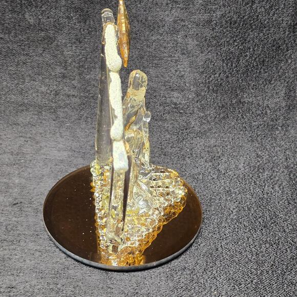 Holy Family Spun Glass Nativity Scene Figurines 24 Karat Gold Plated - Picture 5 of 11
